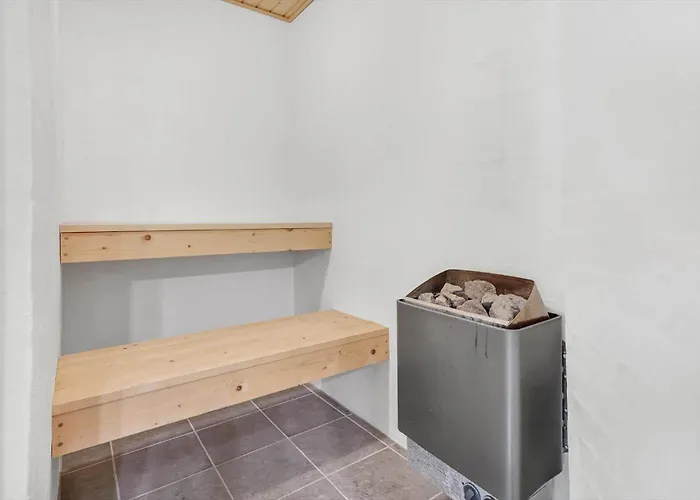 Bv396-blavand-soren-gades-mark-32-b *